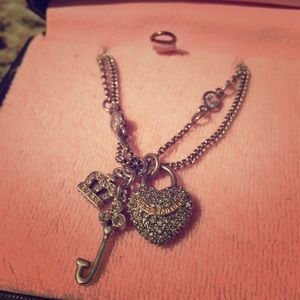 Juicy Couture Costume Necklace!