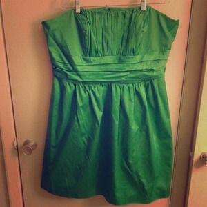 Kelly Green Bridesmaid Dress