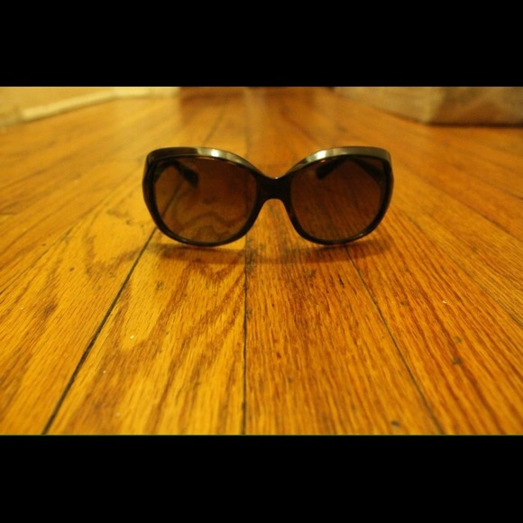 Tory Burch Brown Bug Eyed Sunglasses