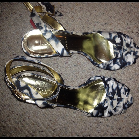 J. Crew Blue & White Heels size 8