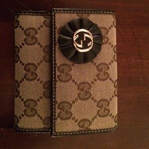 Gucci wallet