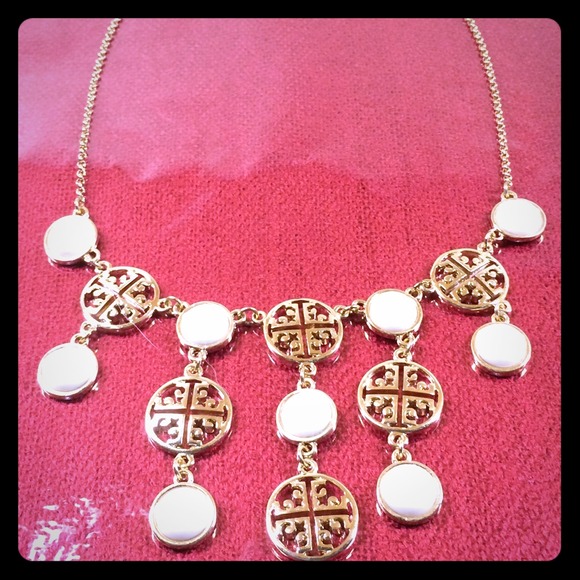 Statement Necklace- NWOT