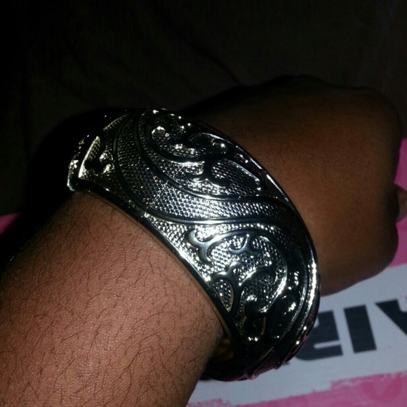 ??Prettybangle - Picture 3 of 3