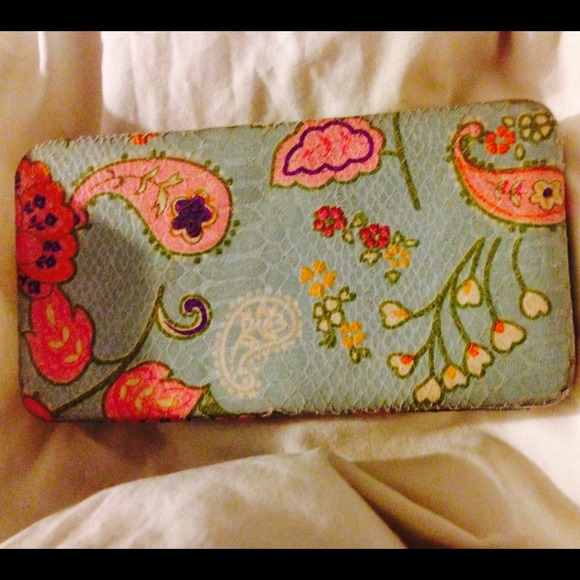 Floral wallet