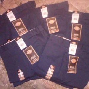 Dickies size 40x32