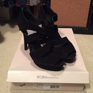 BCBG generation black suede pumps