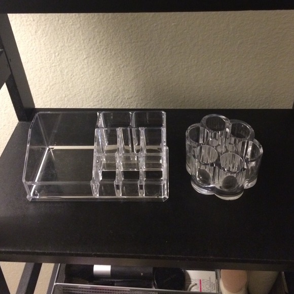 Makeup organizer👍