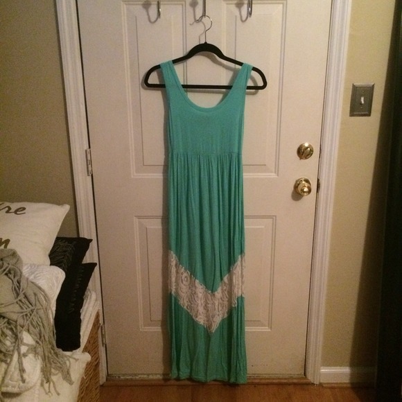 Chevron lace inset maxi dress