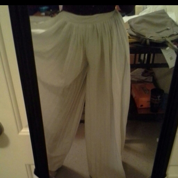Urban Outfitters palazzo pants
