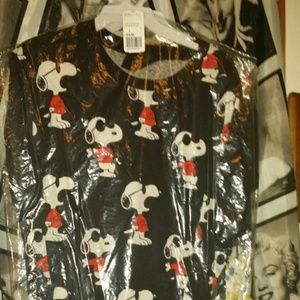 Snoopy shirt