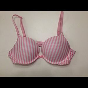 Victorias Secret push-up bra