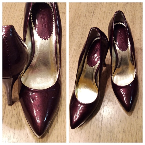 ALDO Shoes - ⚡️FLASH SALE Aldo Burgundy Gold Lame Heel