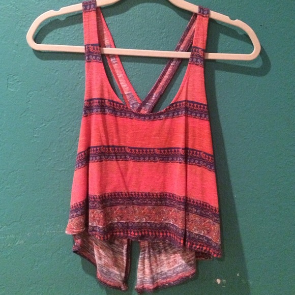 UO open back patterned tank