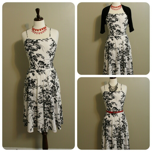 NWOT White House Black Market *** REDUCED***