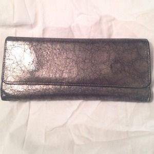 Silver leather crackle wallet