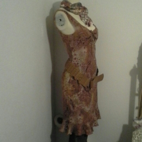 CITY TRIANGLE FALL COLORS SLIP DRESS - Picture 2 of 4