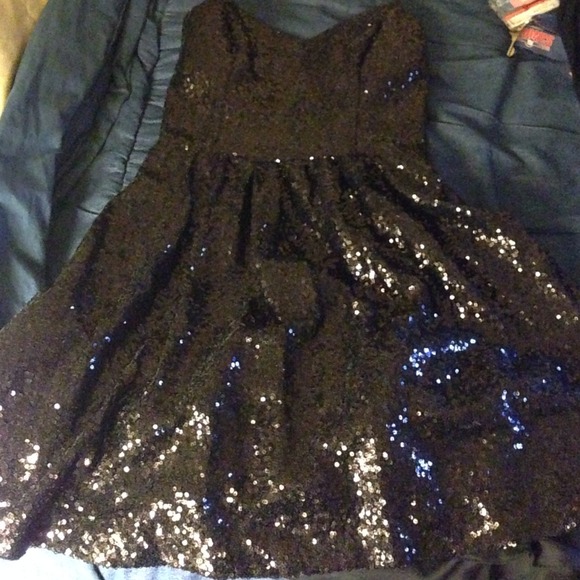 Arden B strapless sequence dress