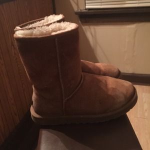 UGG bundle 🔴HOLD🔴