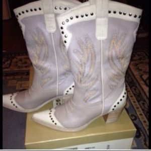 HOLD for @Nosa KATHY boots