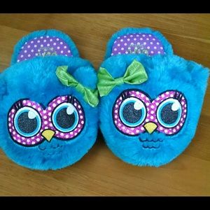 Justice slippers size XL 8/9