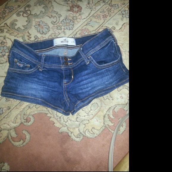 Hollister shorts