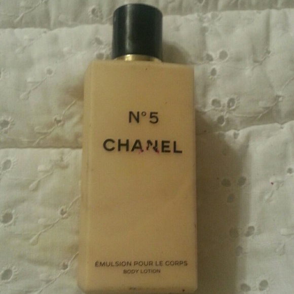 ☆♥☆♥Channel no. 5 Lotion PRICE REDUCED 10 % ♥☆♥☆