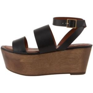 Elizabeth and James Sandals