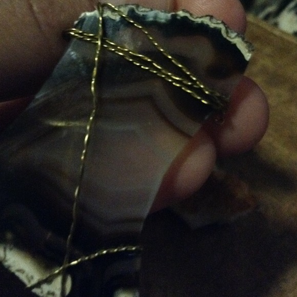 Hand made wire wrapped geode. - Picture 4 of 4