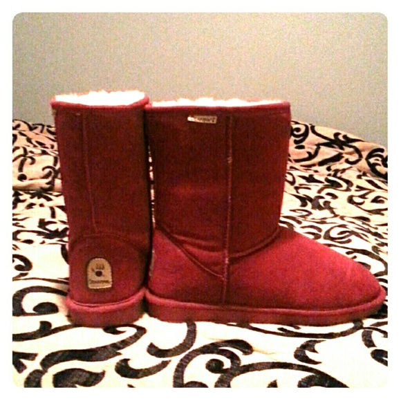 Red Bearpaw boots