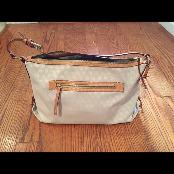 Dooney and bourke shoulder bag