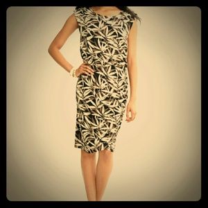Banana Republic white leaf print tulip dress