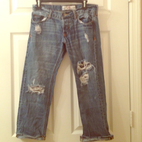 Hollister boyfriend crop jeans