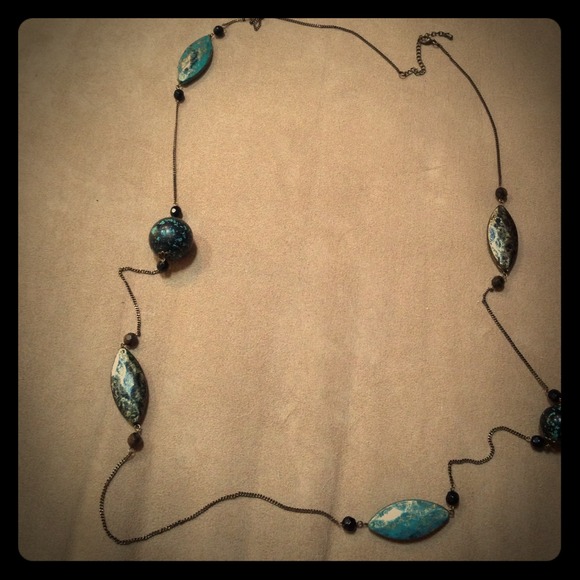 Turquoise and black necklace