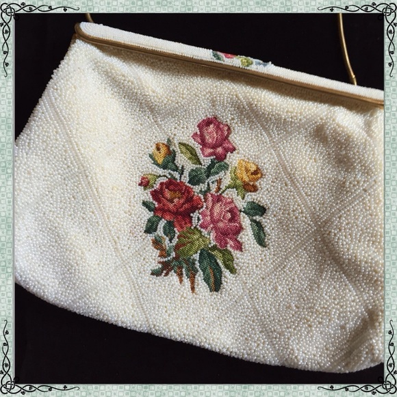 👛Host Pick👛 Vintage French Beaded Evening Bag