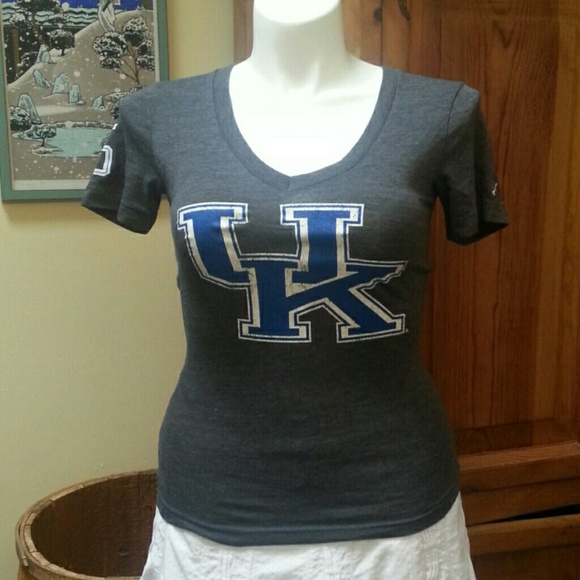 UK University of Kentucky Shirt Tee Top Wildcats
