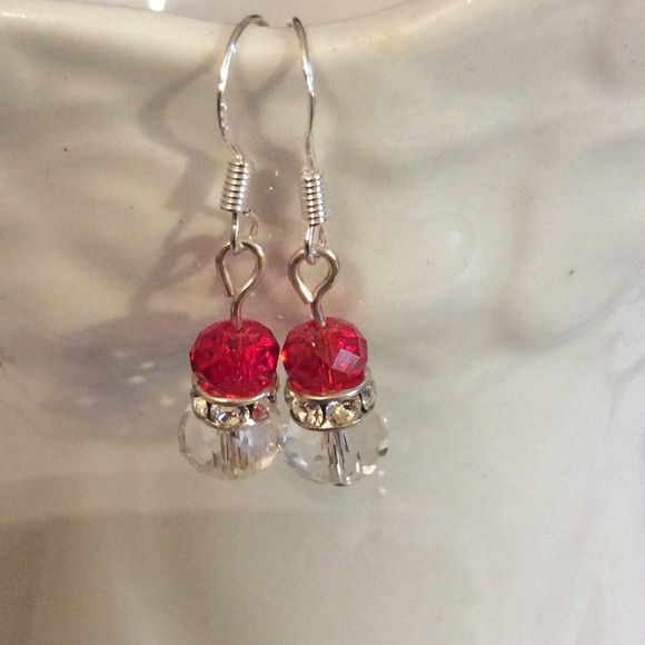 BOGO SALE ❤️ RED & SILVER Glass Earrings - Picture 2 of 3