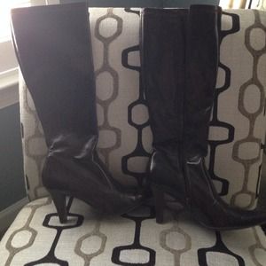 Reduced! Size 7 Franco Sarto dark brown boots