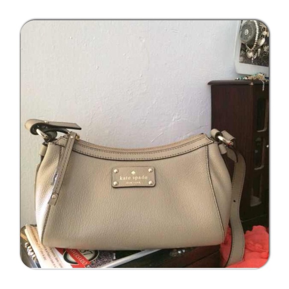 kate spade Handbags - 🎄Perfect XMAS gift Kate spade Gabrielle purse💕
