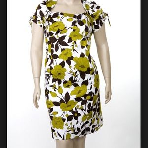 Trentacosta Floral Tie-Sleeve Dress - Size 20