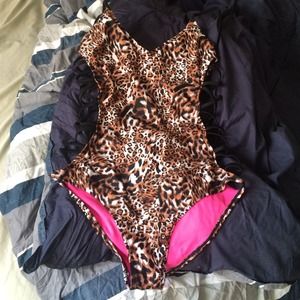 Bathing suit