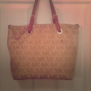 Authentic MIchael Kors purse