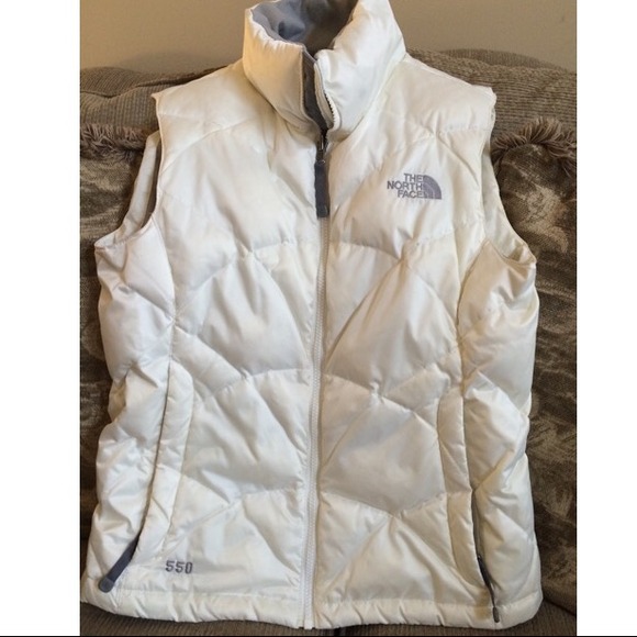 The north face women's  550 vest