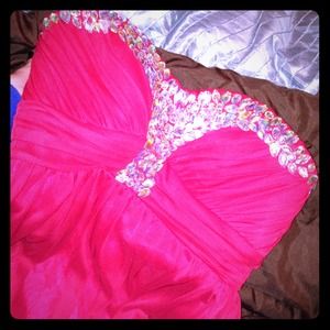 Hoco dress, worn once, size 9, perfect condition.