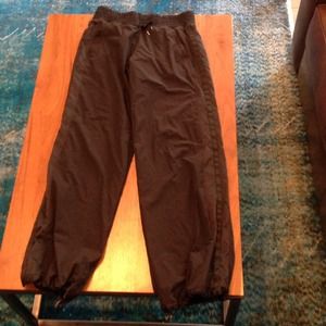 Lululemon lined wind resistant black pants