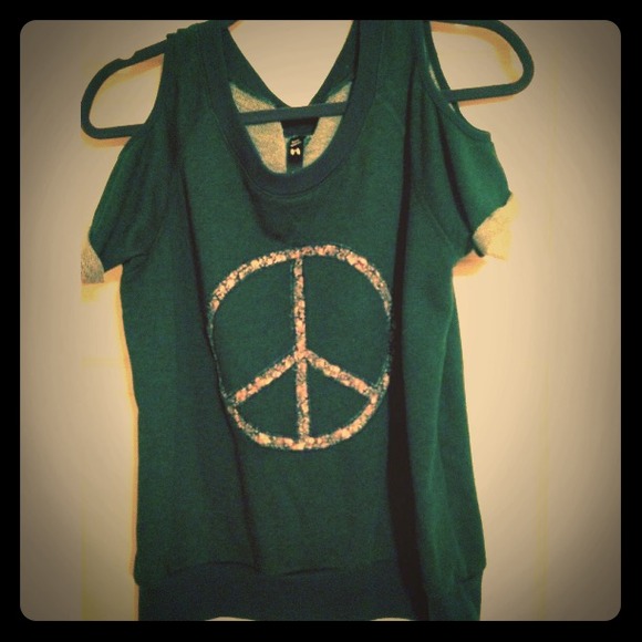 Forest green and pink peace cutout sweater top