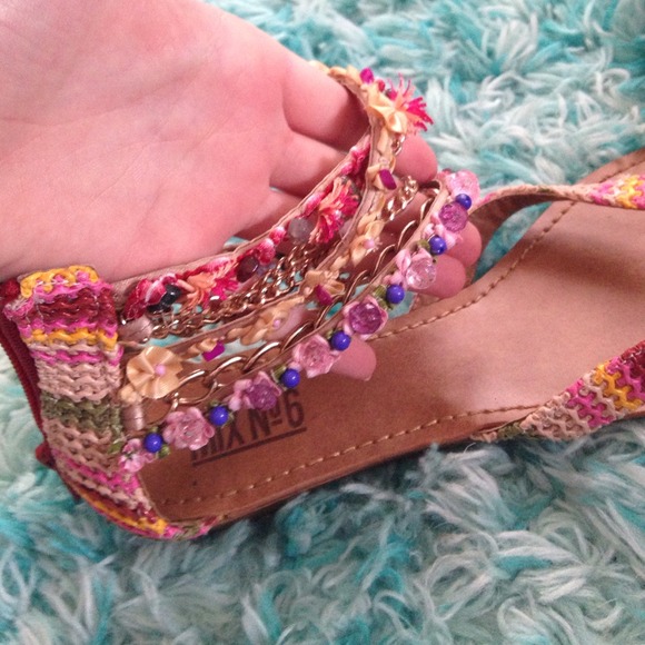 Gladiator Shoes - Picture 2 of 2