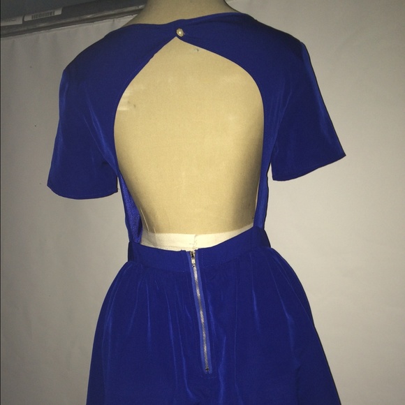 NIP Royal Blue Open back Mini Dress Sz S - Picture 4 of 4