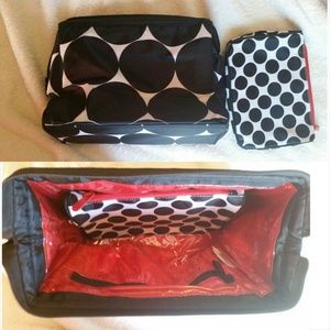 New Thirty-one Cosmetic Bag Set