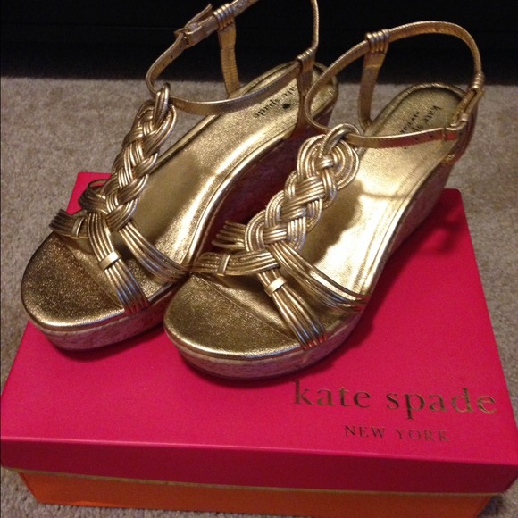 Never been worn! Kate Spade "Becca" gold wedge. - Picture 1 of 4