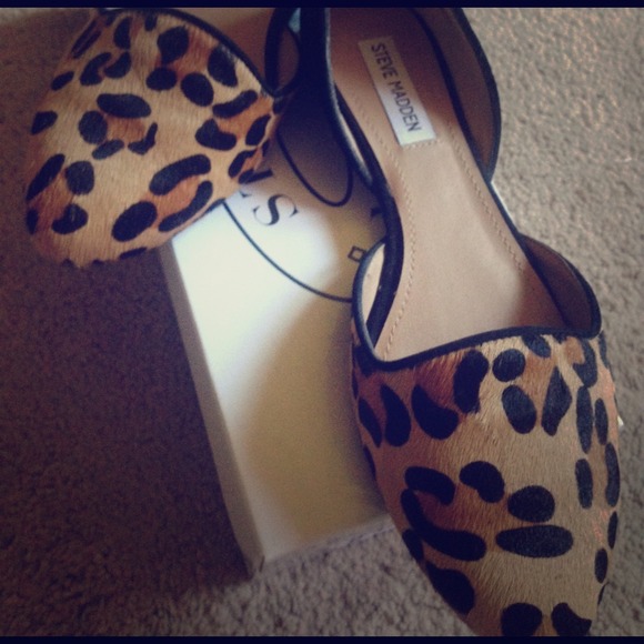 Steve Madden flats